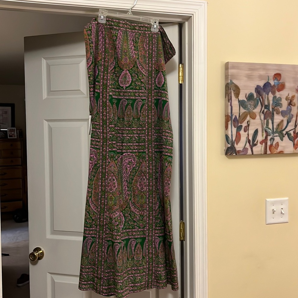 Incredibly stunning. Long wrap dress